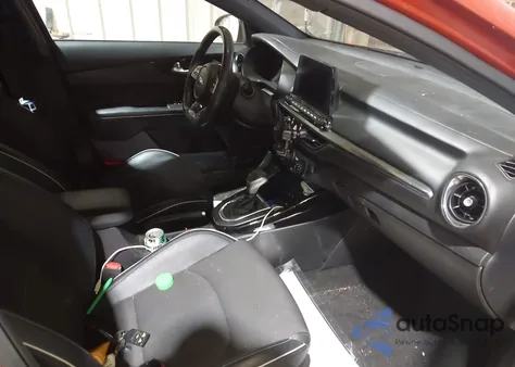 2021 Kia Forte Gt-Line from USA, damaged, VIN 3KPF34AD3ME386629